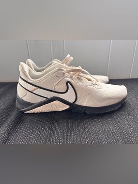 Nike Beige and Black Women's Training Sneakers